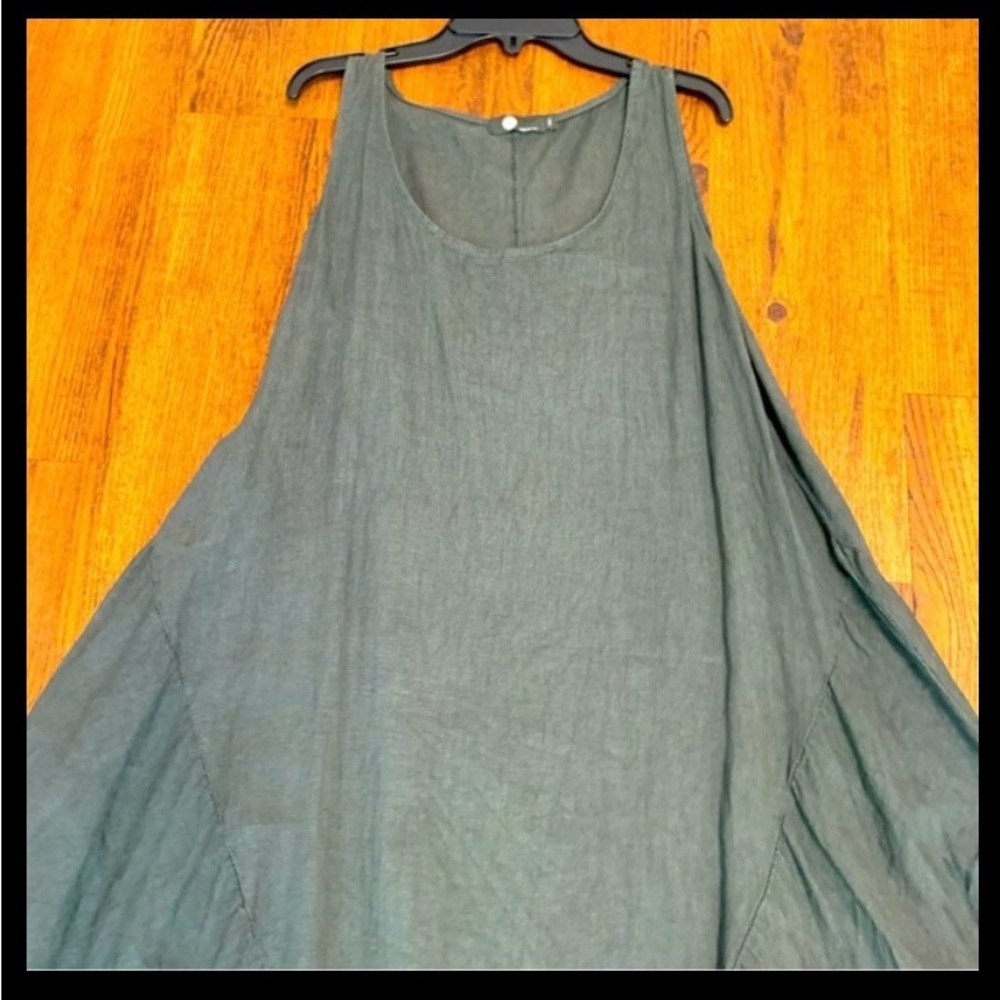 NWOT M Made in Italy 100% Dark Gray Linen Dress
